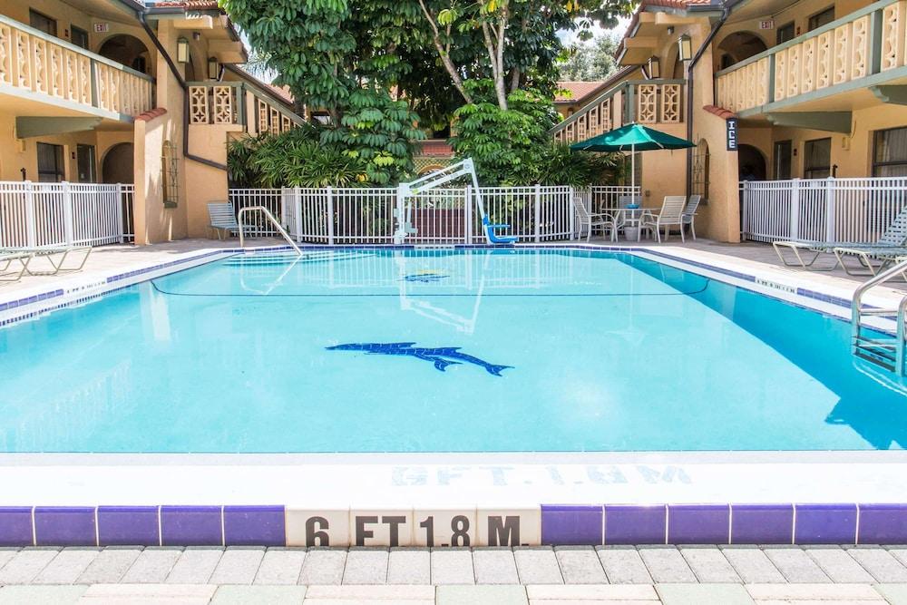 Quality Inn & Suites Altamonte Springs Orlando-North Eksteriør bilde