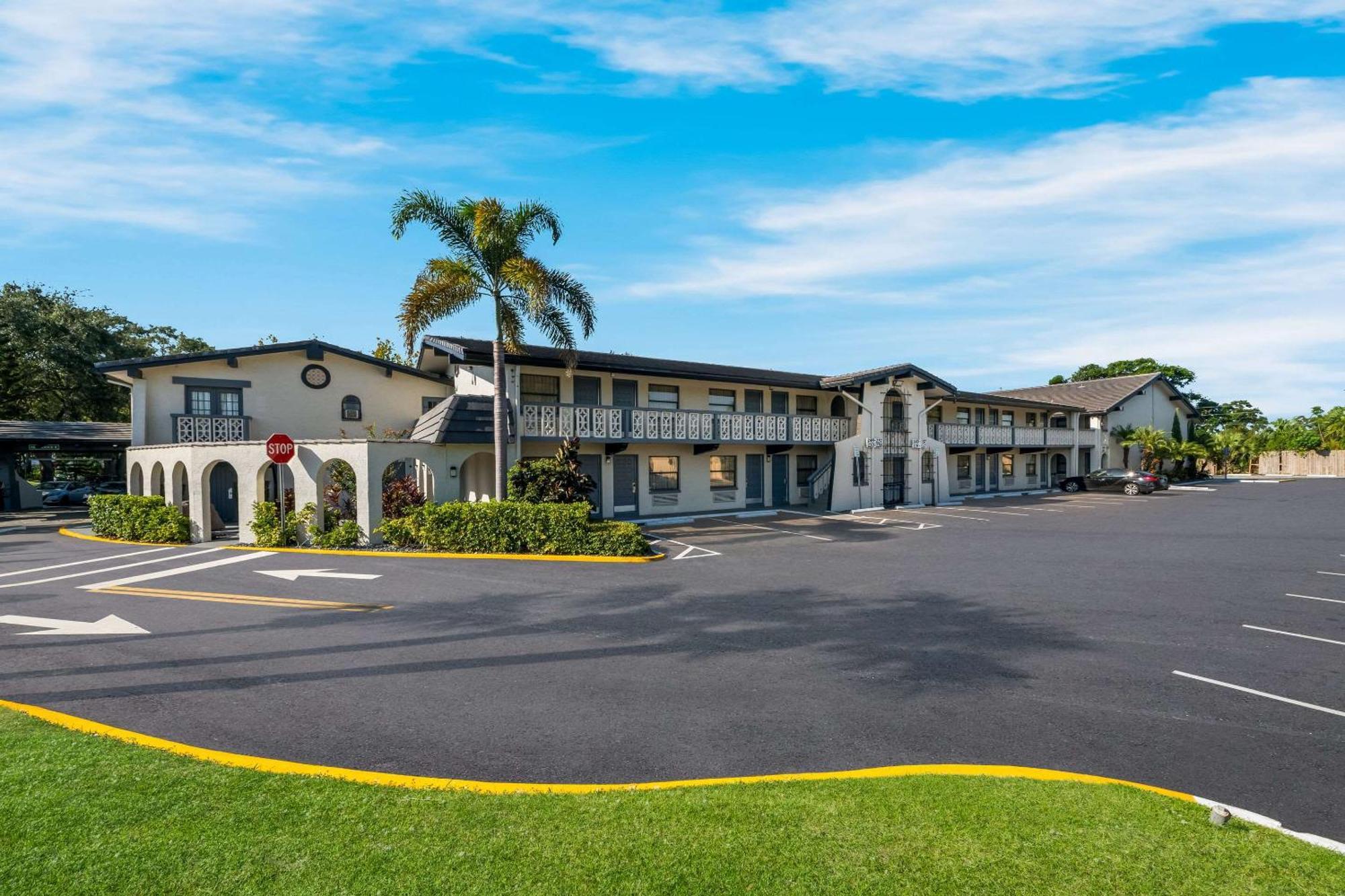 Quality Inn & Suites Altamonte Springs Orlando-North Eksteriør bilde